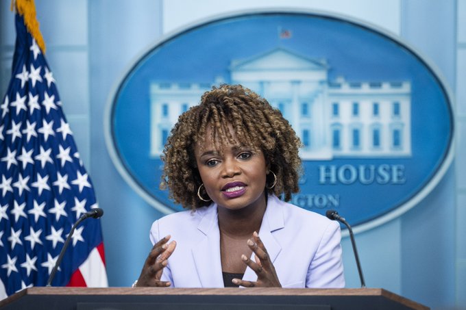 Casa Blanca alerta sobre retrasos en la transición de poder de Trump