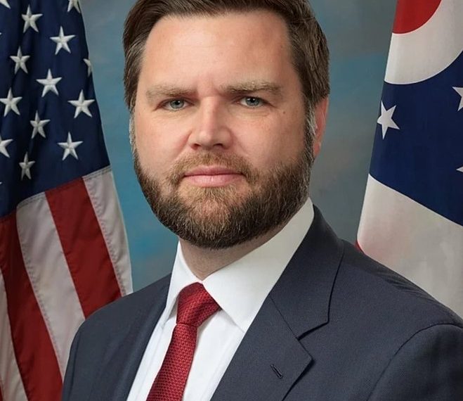 J.D. Vance: De una Infancia Difícil a Candidato a Vicepresidente