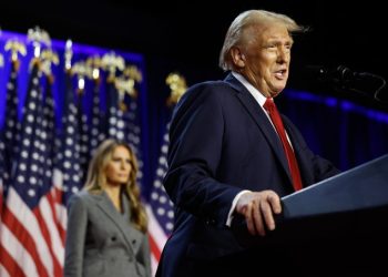 Trump promete prioridad a la seguridad fronteriza y revela haber hablado con 70 líderes mundiales
