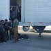 Rescatan a 257 migrantes en Chihuahua dentro de un tractocamión