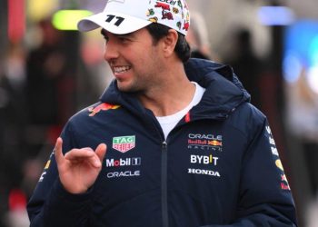Checo Pérez no avanza a la Q2 en el GP de Las Vegas y saldrá 16º