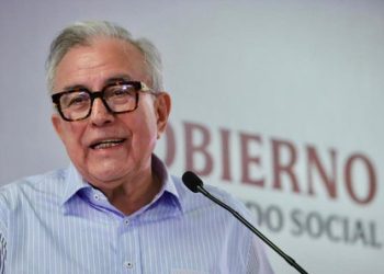 Sinaloa negocia con el SAT para saldar deuda fiscal heredada de 2,200 millones