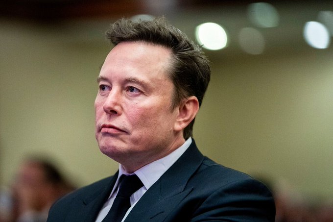 Elon Musk, el hombre más rico del mundo con una fortuna de 348 mil millones de dólares