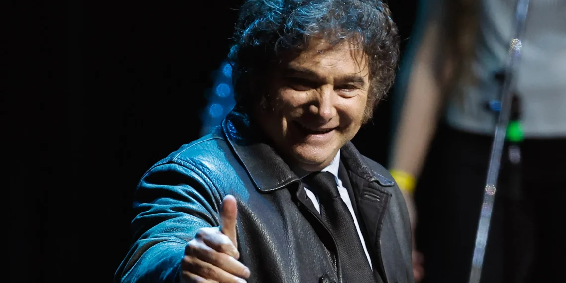Milei cumple un año en el poder con medidas drásticas y un estilo inconfundible