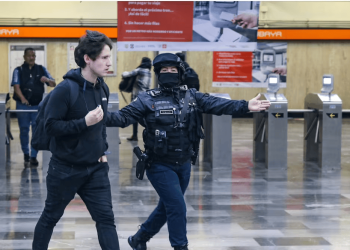 Refuerzan medidas de seguridad en Metro Tacubaya tras ataque en Línea 7; usuarios piden acciones permanentes