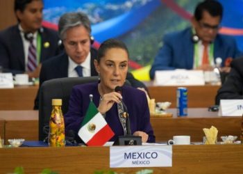 Sheinbaum sugiere destinar el 1% del gasto militar global a reforestar el planeta