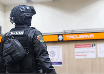 Refuerzan medidas de seguridad en Metro Tacubaya tras ataque en Línea 7; usuarios piden acciones permanentes