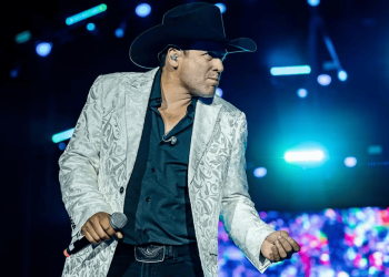 Bobby Pulido pone fin a su carrera musical y anuncia su incursión en la política en 2025
