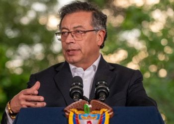 Congreso colombiano inicia investigación contra Petro por presunta financiación ilegal