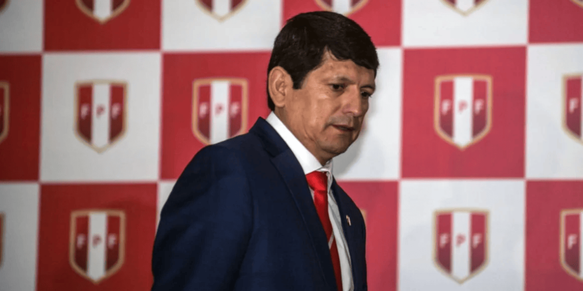 Detención del presidente de la FPF, Agustín Lozano, por presunta organización criminal