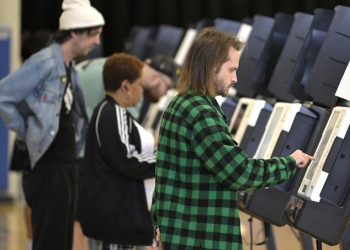 Más de 75 millones de personas ya votaron anticipadamente en EE.UU.