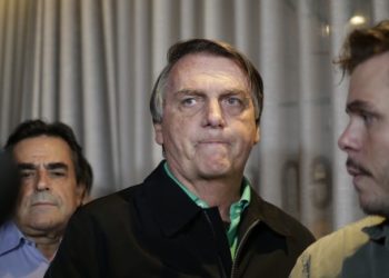 Bolsonaro espera recuperar sus derechos políticos tras la victoria de Trump