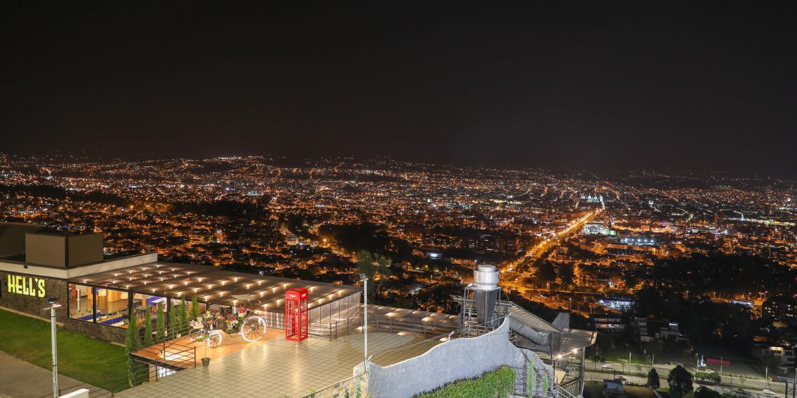 Cuenca se libra de los apagones durante la Cumbre Iberoamericana, pero el resto del país sigue a oscuras