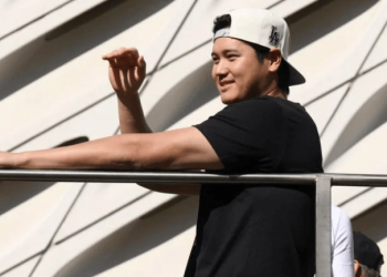 Shohei Ohtani se somete a cirugía artroscópica tras lesión en la Serie Mundial