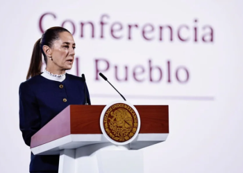 Sheinbaum se prepara para posible deportación masiva y refuerza apoyo a migrantes