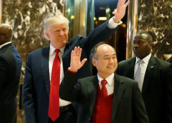 SoftBank anuncia inversión de 100.000 millones de dólares en EE.UU. junto a Trump