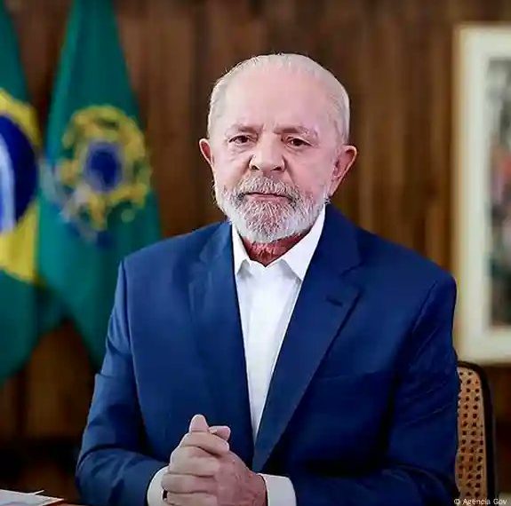 Lula se encuentra estable tras cirugía por hemorragia intracraneal y sigue en observación