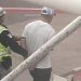Hombre que intentó desviar vuelo es trasladado al penal de Puente Grande
