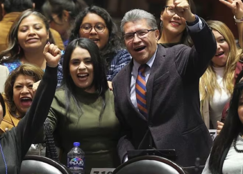 Monreal rechaza existencia de posada de Morena para celebrar aprobación del PEF 2025