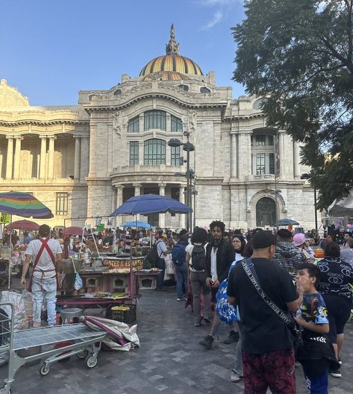 Operativo en Bellas Artes: Vendedores se trasladan a la Alameda Central