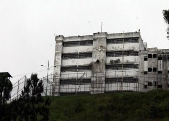 Denuncian disparos de militares contra presos políticos en cárcel de Venezuela