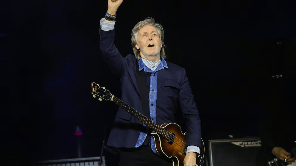 Paul McCartney anuncia nuevo álbum para 2025 y comparte sus planes navideños