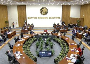 Eliminan voto desde el extranjero para elección judicial en 2025