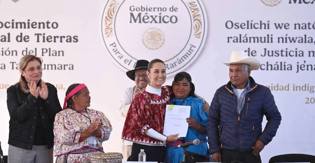 Claudia Sheinbaum firma decretos de propiedad comunal para el pueblo rarámuri y resalta la importancia de la justicia social