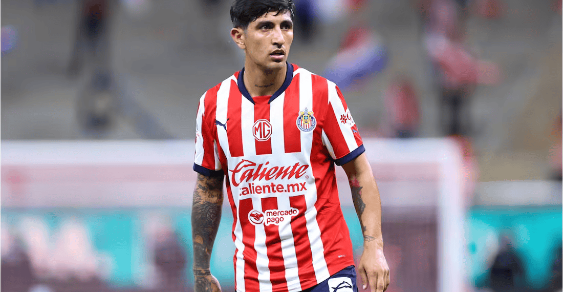 Chivas confirma la baja de Víctor Guzmán por fractura: se pierde el inicio del Clausura 2025