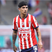 Chivas confirma la baja de Víctor Guzmán por fractura: se pierde el inicio del Clausura 2025