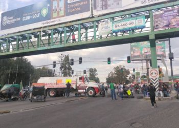 Bloqueos en Ecatepec: más de 36 horas de protesta por falta de pagos