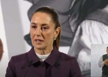 Sheinbaum revisa perfiles de embajadores y cónsules mexicanos