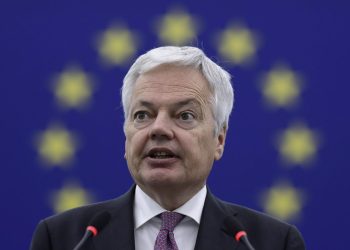 Interrogatorio al excomisario europeo de Justicia por presunto blanqueo de dinero a través de lotería