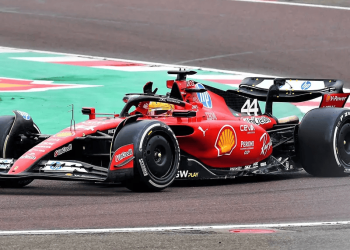 Hamilton hace su debut como piloto de Ferrari en el circuito de Fiorano