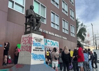 Trabajadoras sexuales trans vandalizan el Poder Judicial de la CDMX exigiendo justicia por intento de feminicidio