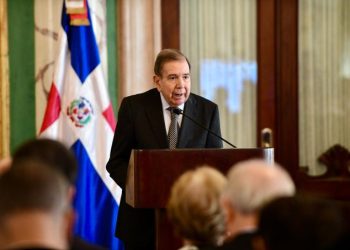 Hermetismo sobre el paradero de Edmundo González en República Dominicana