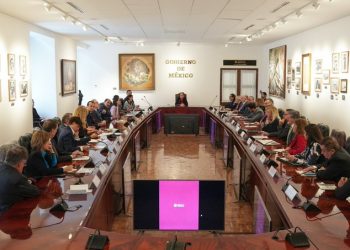 Claudia Sheinbaum revisa el Plan México con líderes empresariales del CADERR