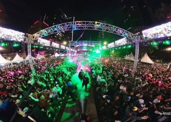 Polymarchs Iluminó a 200,000 Personas en Paseo de la Reforma