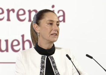 Claudia Sheinbaum aborda temas clave en su primera conferencia mañanera de 2025