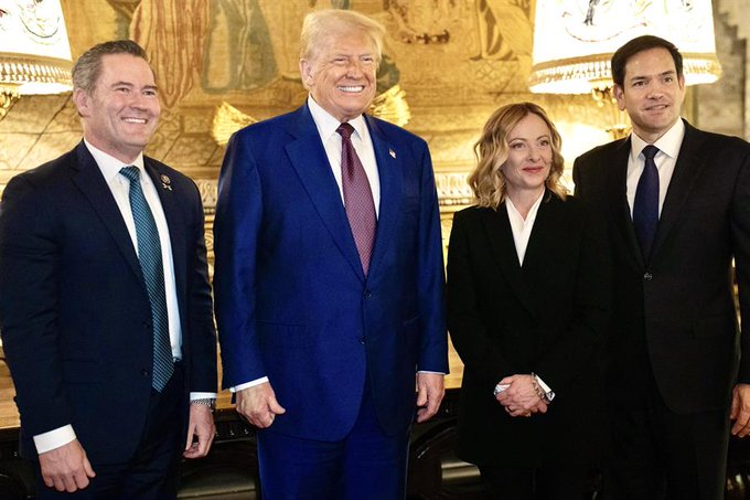 Giorgia Meloni, primera ministra italiana, se reúne con Trump en Mar-a-Lago
