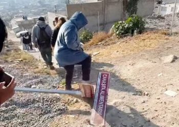 Vecinos protestan contra el cambio de nombre de su colonia en Tultitlán