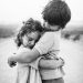 Día del Abrazo: cuántos abrazos diarios mejoran tu salud
