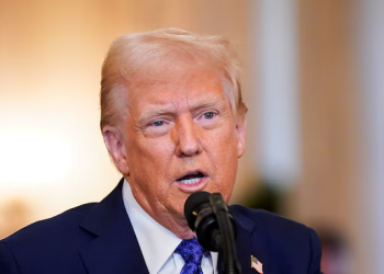 Trump ordena revisar protocolos aéreos y contrataciones tras accidente en Washington