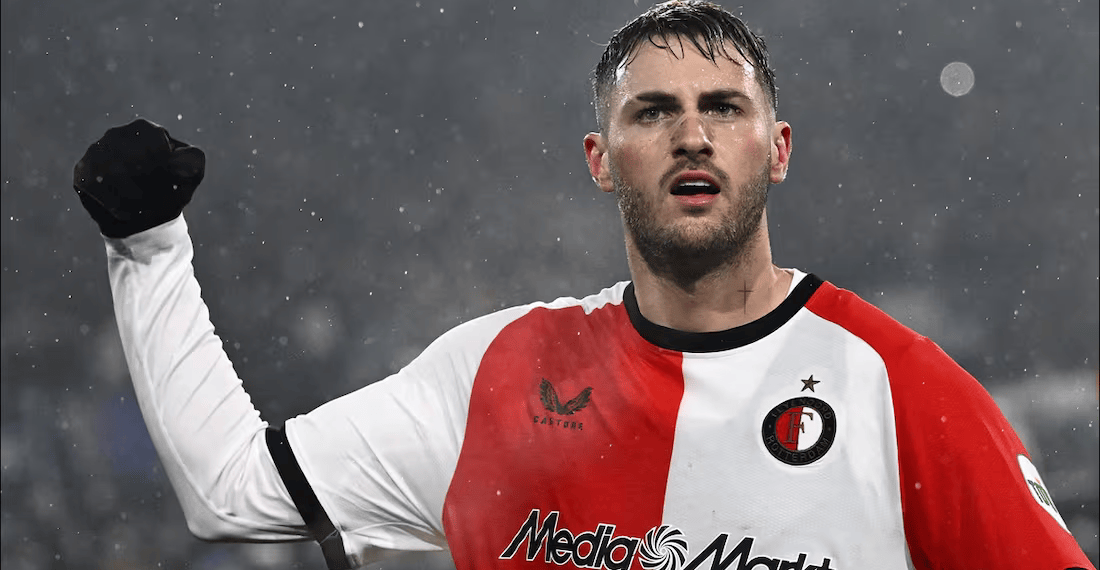 Santiago Giménez recibe nuevo apodo del Feyenoord