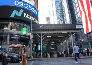 La irrupción de DeepSeek desploma a Nvidia y arrastra al Nasdaq