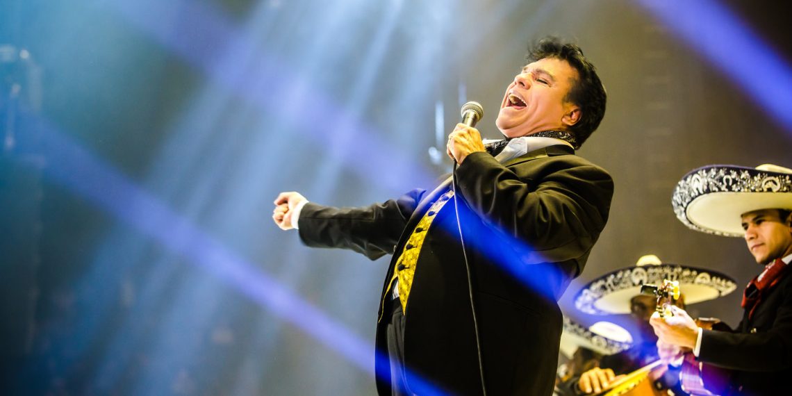Juan Gabriel llegará a Netflix con una docuserie inédita de su vida