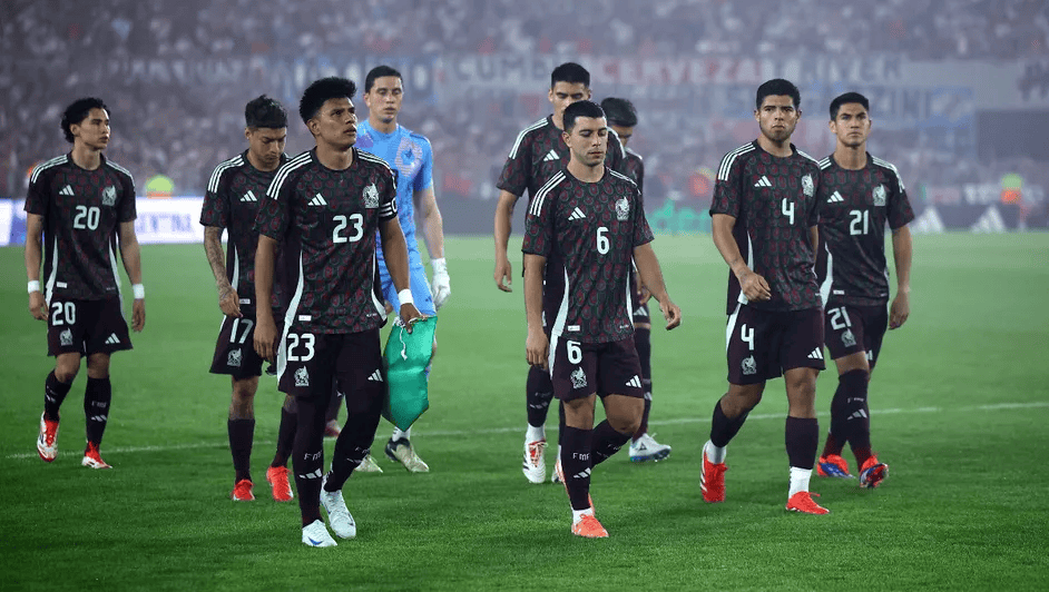 México cae ante River Plate en el Estadio Monumental: derrota en su gira por Sudamérica