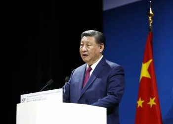 China apoya diálogo entre Trump y Putin y defiende la negociación en Ucrania