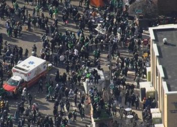 Tiroteo interrumpe desfile de los Philadelphia Eagles y deja dos heridos