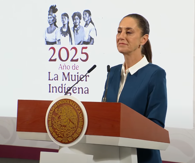 Gobierno y empresarios acuerdan mantener la gasolina Magna por debajo de 24 pesos
